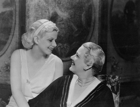 Harlow and her mother in 1932