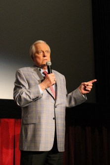 Robert Osborne introducing "Desert Song" (Comet Over Hollywood/Jessica Pickens)