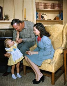 Morris with his wife Patricia and daughter Pamela in 1946.