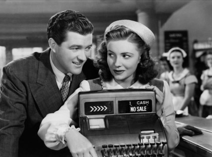 Dennis Morgan and Joan Leslie are one of the few stars in "Thank Your Lucky Stars" who don't play themselves. 