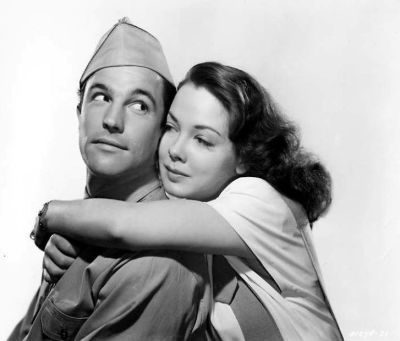 Gene Kelly and Kathryn Grayson in a publicity photo for "Thousands Cheer" 