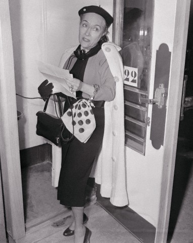 Actress Gloria Swanson in 1956. Collector of perfume, she said she frequently wore Youth Dew.